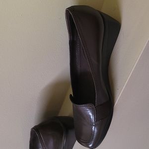 Ladies Nine West Brown Loafers size 10